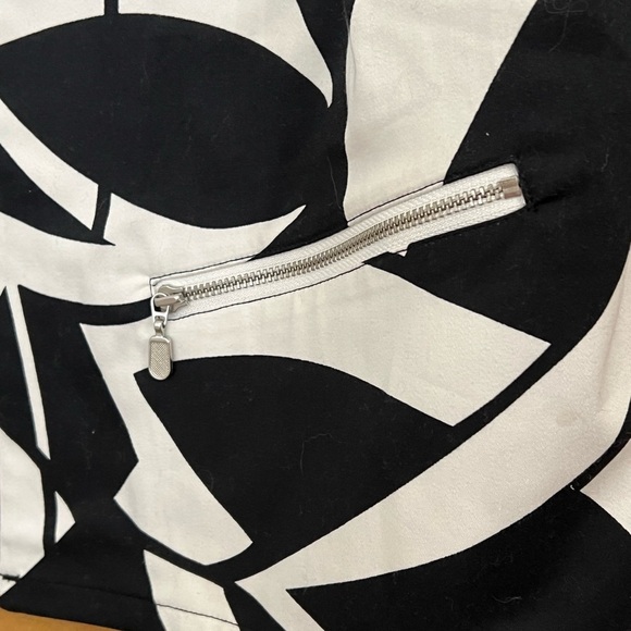 Chico's Black and White Abstract Lightweight Jacket L - Picture 3 of 5